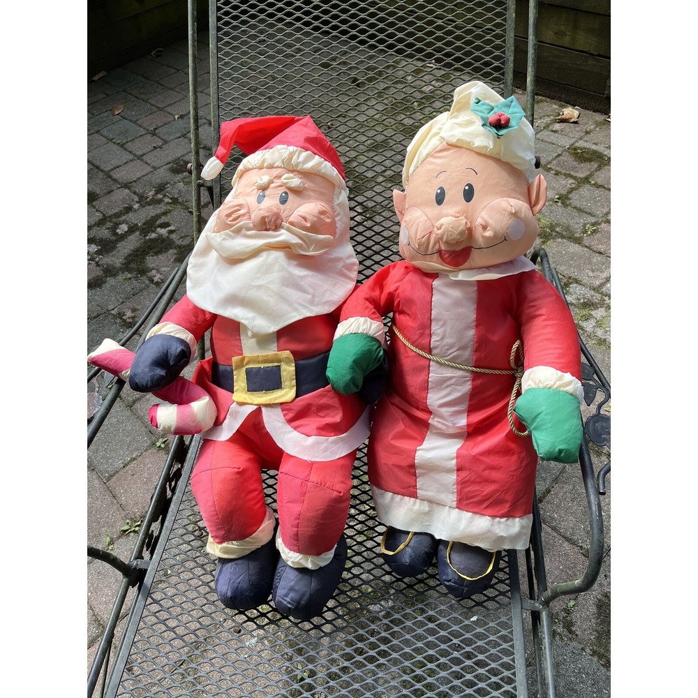 Gemmy Santa Claus & Mrs. Claus 26 Plush Sitting Puffy Plush Stuffed VTG RARE